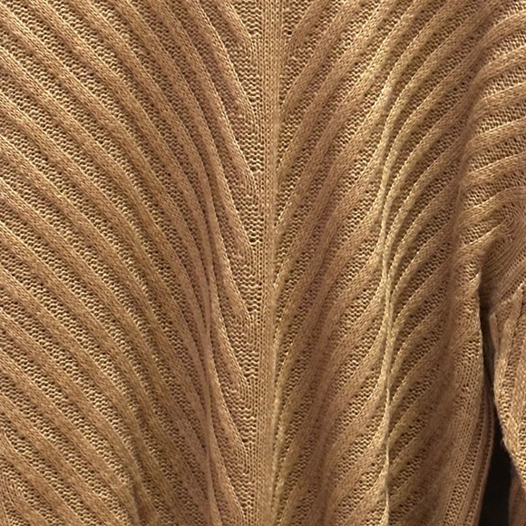 BOBEAU women’s Pull Over Sweater - Picture 2 of 9